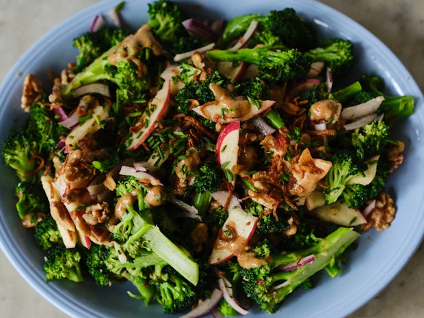 10 Winter Salads That Steal the Show