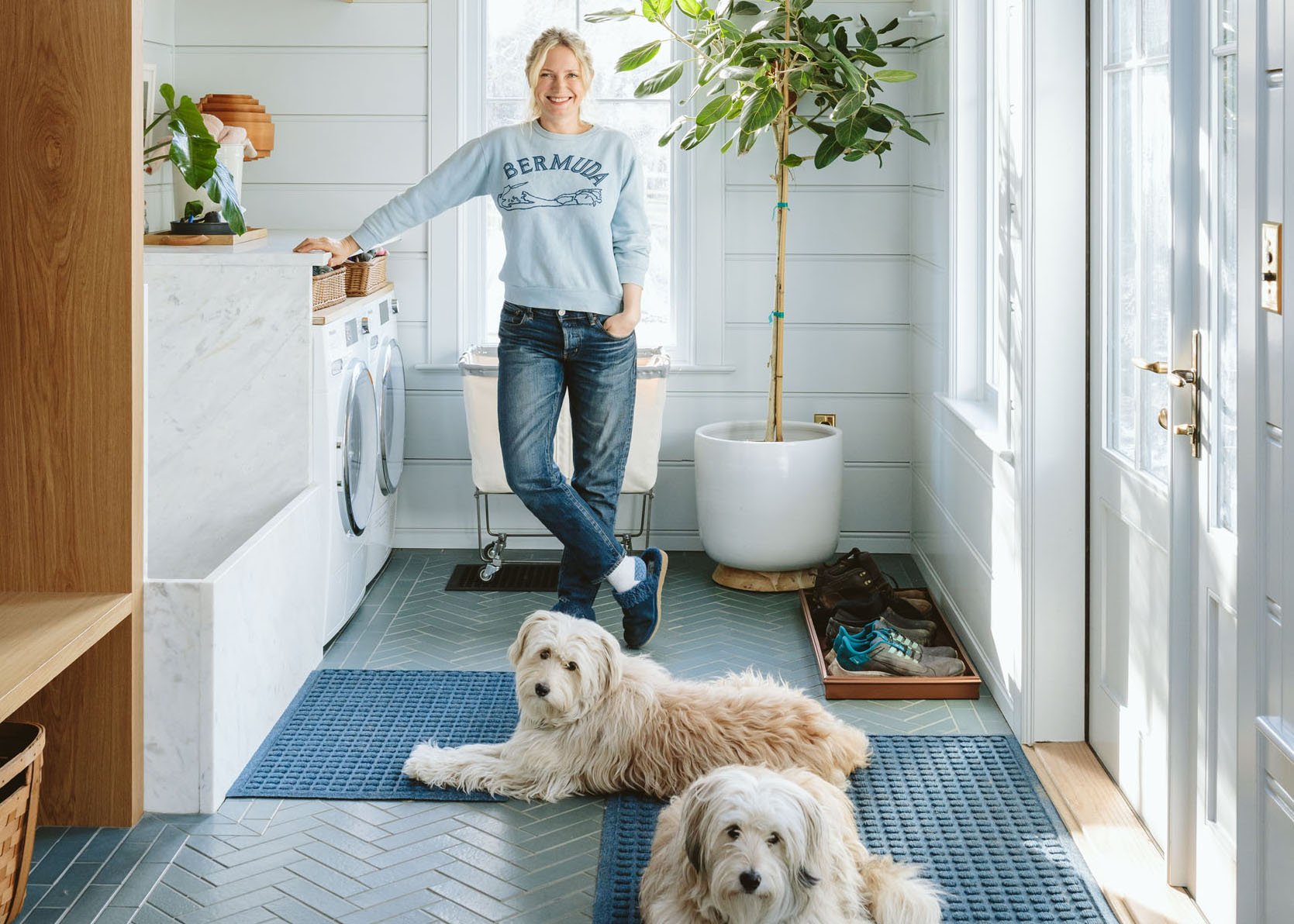 9 Practical Pretty Decor Pieces To Make Life A Little Better in 2026